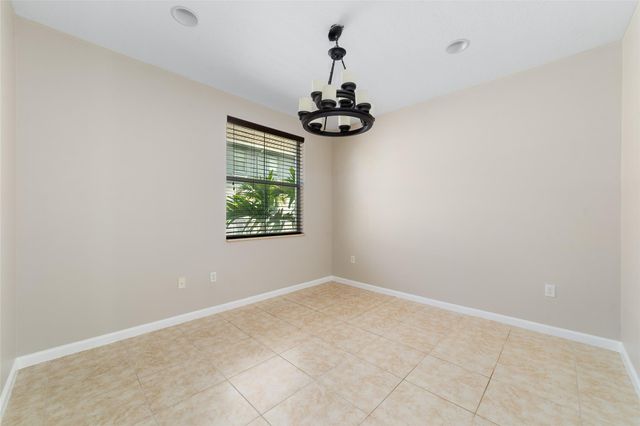 1323 Via De Pepi, Boynton Beach, FL 33426