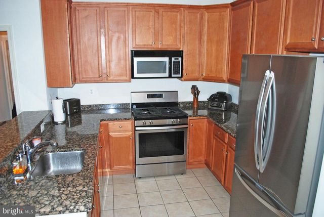 6204 LYDIA HOLLOW DR, Glen Mills, PA 19342