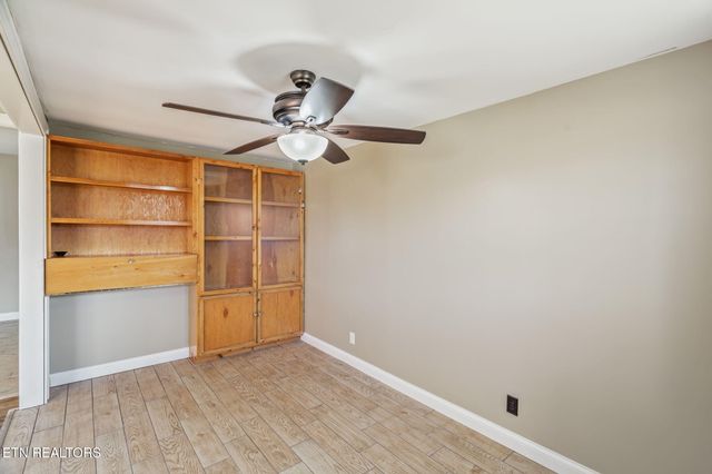 914 E Beaver Creek Drive, Knoxville, TN 37918