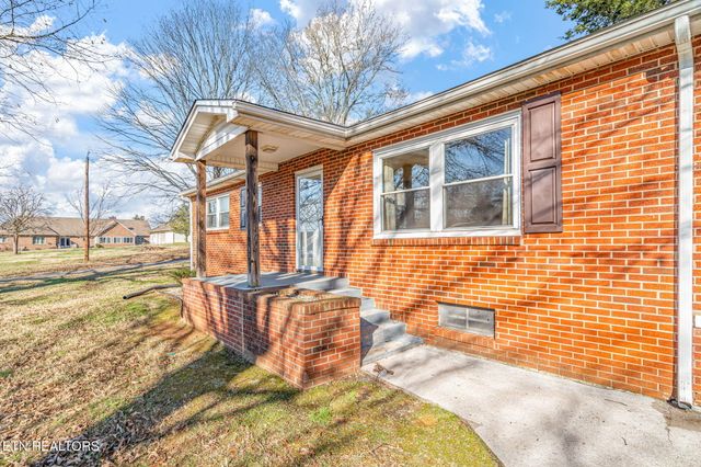 914 E Beaver Creek Drive, Knoxville, TN 37918