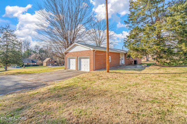 914 E Beaver Creek Drive, Knoxville, TN 37918