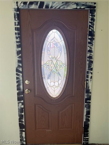 26 2nd Street, Beech Bottom, WV 26030