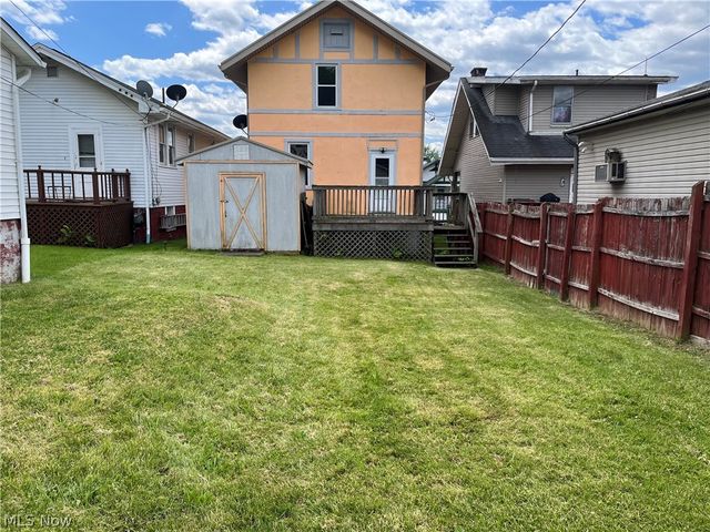 26 2nd Street, Beech Bottom, WV 26030