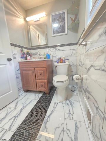 519 Fulton St, Elizabeth City, NJ 07206