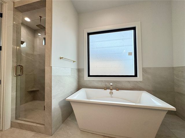 6613 SW First Light Street, Bentonville, AR 72713