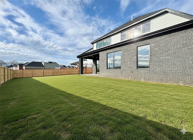 6613 SW First Light Street, Bentonville, AR 72713