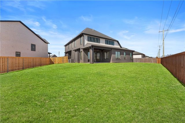 6613 SW First Light Street, Bentonville, AR 72713