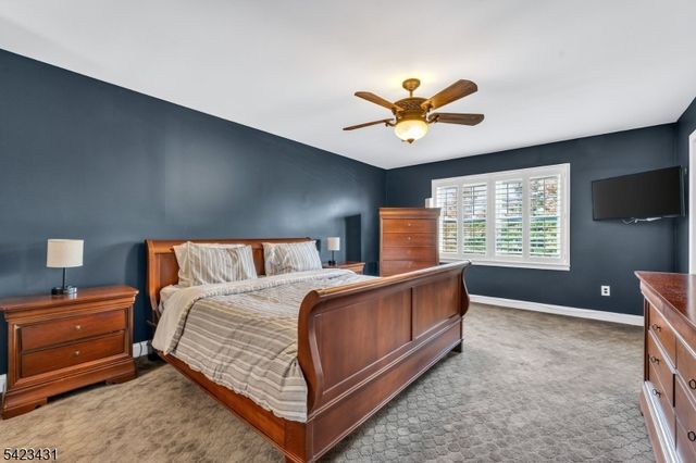 19 Daniel Dr, Hillsborough Twp., NJ 08844