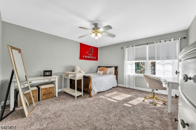 19 Daniel Dr, Hillsborough Twp., NJ 08844