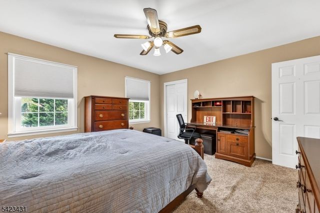 19 Daniel Dr, Hillsborough Twp., NJ 08844