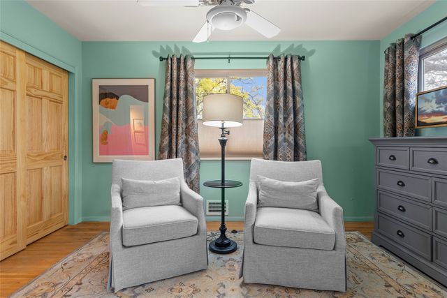 2213 Fort Union, Santa Fe, NM 87505
