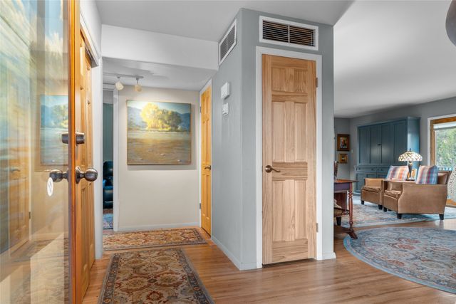 2213 Fort Union, Santa Fe, NM 87505