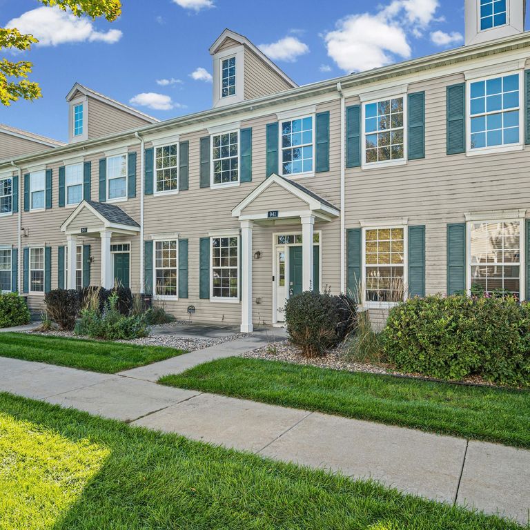 941 Newport Avenue, Shakopee, MN 55379 — photo 2