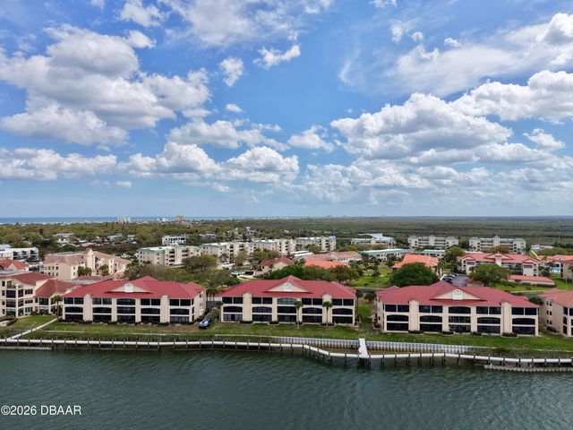 442 Bouchelle Dr Apt 305, New Smyrna Beach, FL 32169