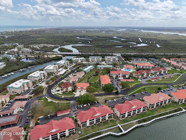 442 Bouchelle Dr Apt 305, New Smyrna Beach, FL 32169