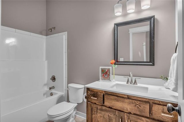 1006 Bluestem Circle, Baldwin City, KS 66006