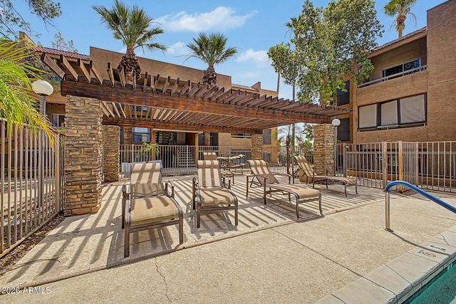 2625 E INDIAN SCHOOL Road 205, Phoenix, AZ 85016