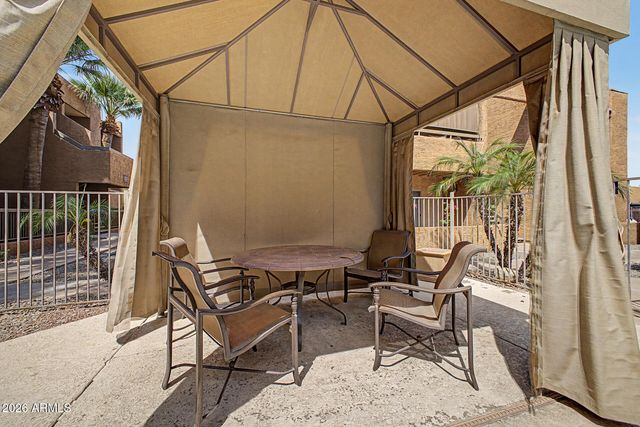 2625 E INDIAN SCHOOL Road 205, Phoenix, AZ 85016