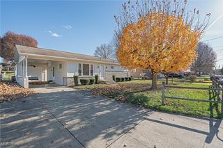 5602 Third Avenue, Vienna, WV 26105