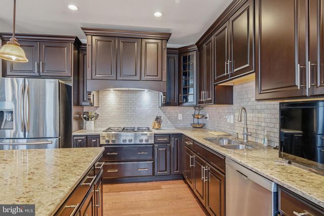 309 CORVUS CIR, Media, PA 19063