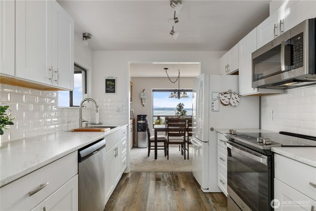 4901 Thistle Lane, Freeland, WA 98249