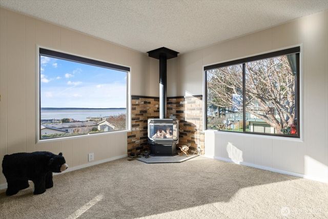 4901 Thistle Lane, Freeland, WA 98249