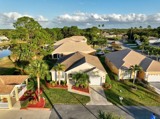 211 NW Zanzibar Place, Port St. Lucie, Port St Lucie, FL 34986