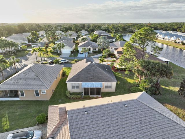 211 NW Zanzibar Place, Port St. Lucie, Port St Lucie, FL 34986