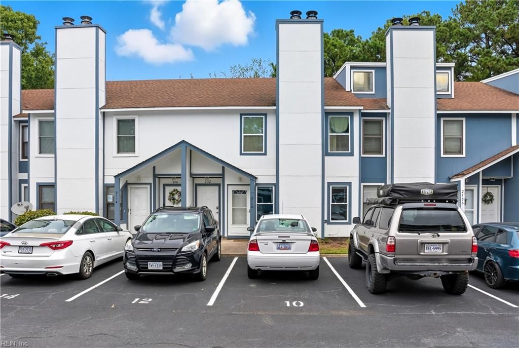 2110 Point Hollow CT, Virginia Beach, VA 23455