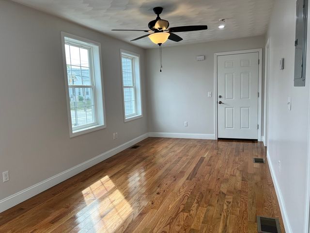 561 Potters Ave, Providence, RI 02907