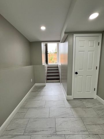 561 Potters Ave, Providence, RI 02907