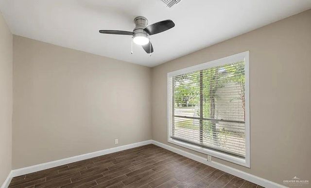 716 E Palm Valley E Drive, Harlingen, TX 78552