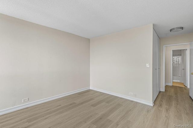 152-18 Union Turnpike 12R, Flushing, NY 11367