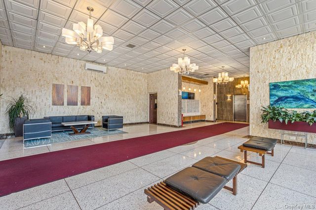 152-18 Union Turnpike 12R, Flushing, NY 11367