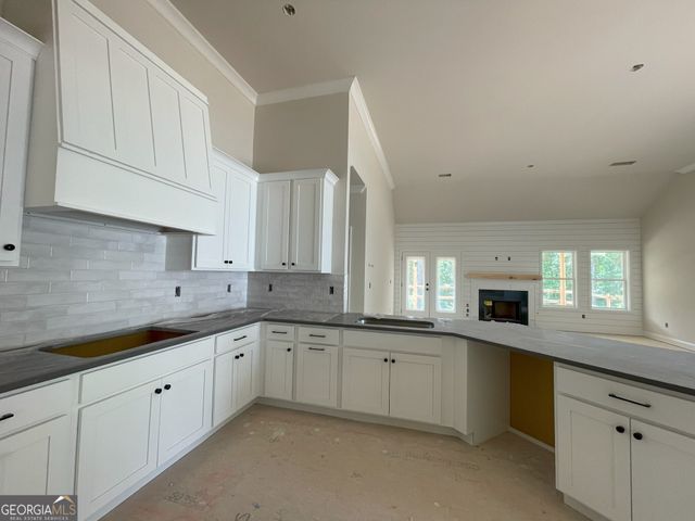 8255 CROOKED CREEK Drive, Cumming, GA 30028