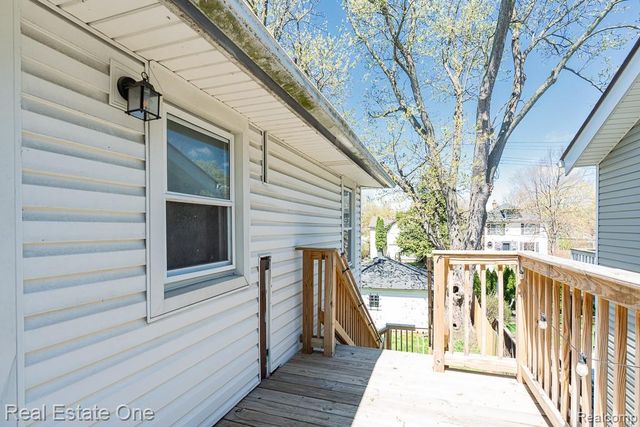 40 Moser Place, Mount Clemens, MI 48043