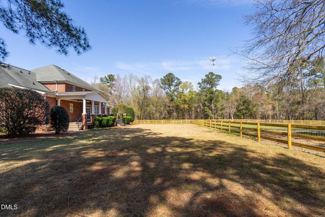 1609 Holland Road, Fuquay Varina, NC 27526