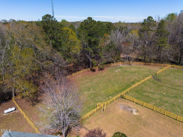 1609 Holland Road, Fuquay Varina, NC 27526