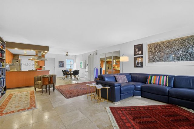 801 Meridian Ave PHB, Miami Beach, FL 33139