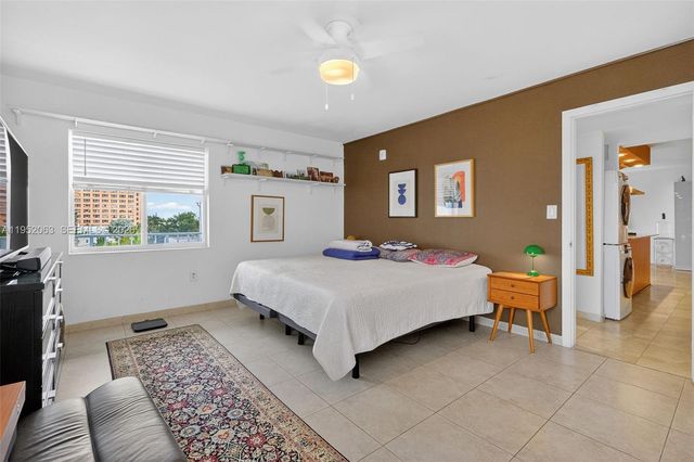 801 Meridian Ave PHB, Miami Beach, FL 33139