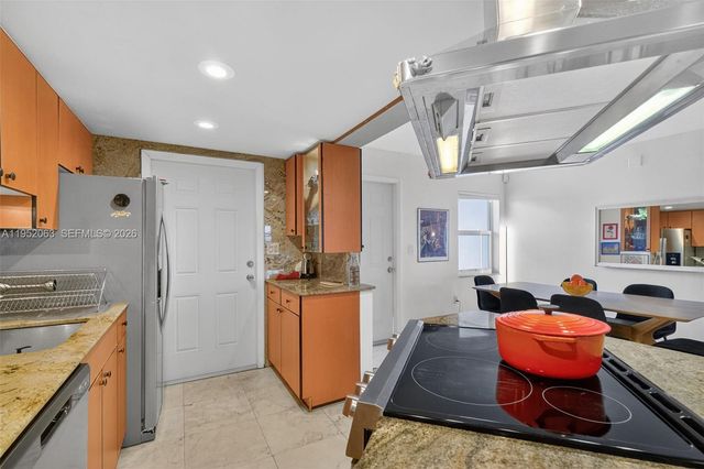 801 Meridian Ave PHB, Miami Beach, FL 33139