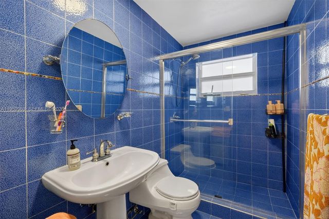 801 Meridian Ave PHB, Miami Beach, FL 33139