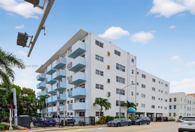801 Meridian Ave PHB, Miami Beach, FL 33139
