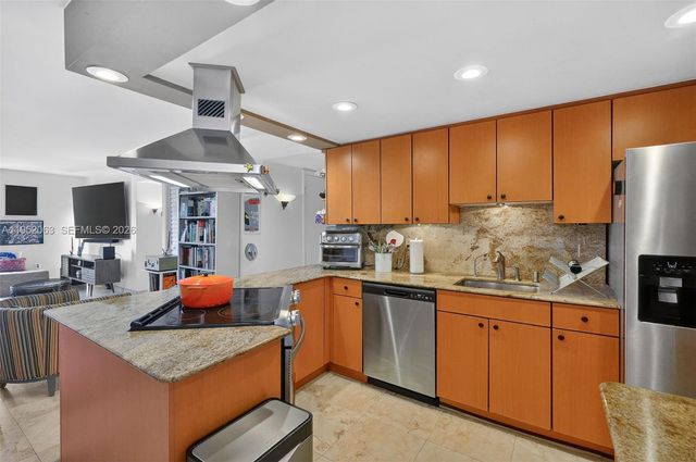 801 Meridian Ave PHB, Miami Beach, FL 33139