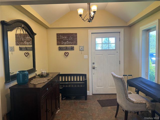 33 Foley Road, Warwick, NY 10990