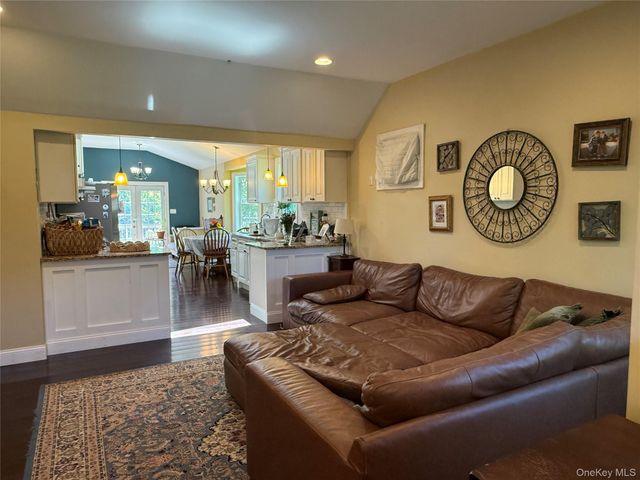 33 Foley Road, Warwick, NY 10990