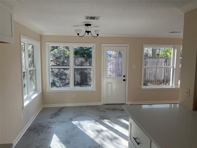 8023 Carmel Circle, Houston, TX 77095