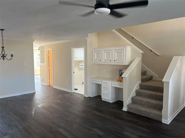 8023 Carmel Circle, Houston, TX 77095