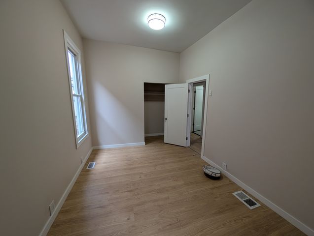 654 E 92nd Place, Chicago, IL 60619