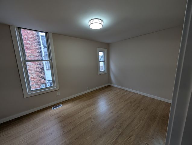654 E 92nd Place, Chicago, IL 60619